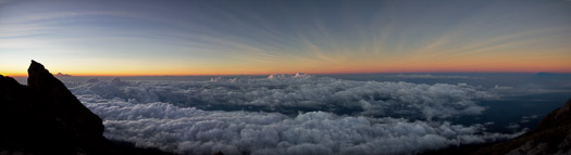 00053__Gunung-Agung-[Group 4]-IMG_5561_IMG_5568-8 images-Bearbeitet.jpg